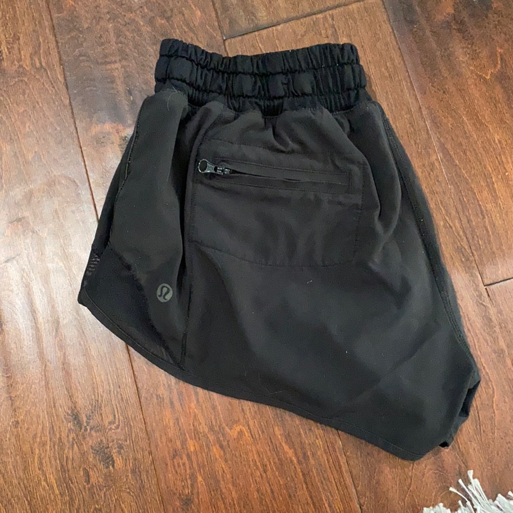 Lululemon hotty hot shorts